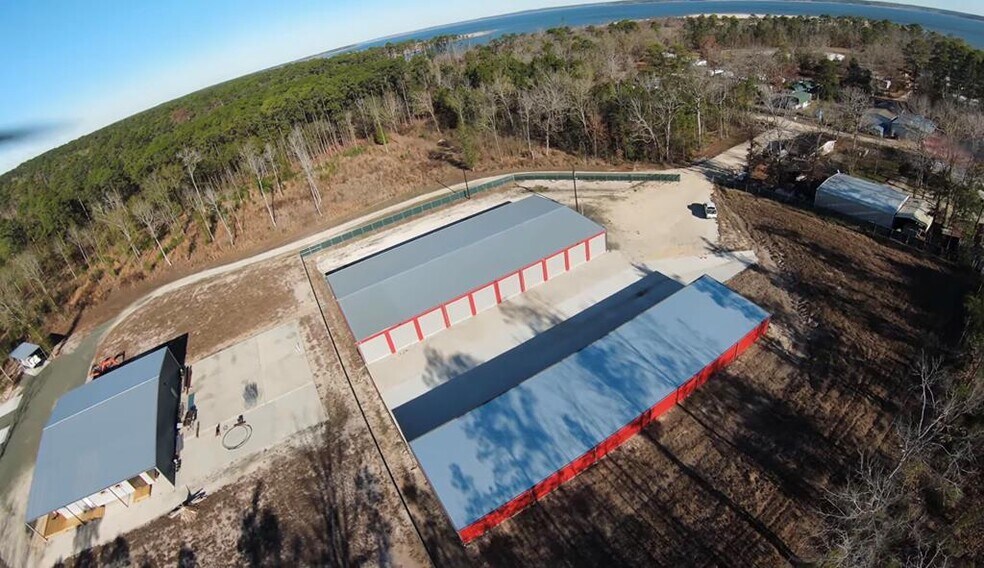 More Photos Of 277 Moses St, Zavalla Self Storage For Sale