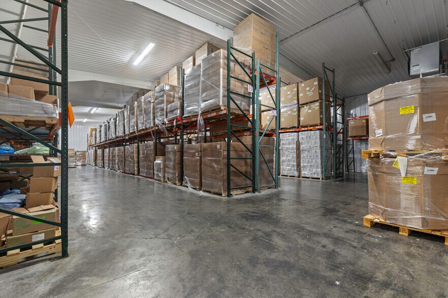 More Photos Of 1323 Towpath Rd, Port Byron Refrigeration Cold Storage For Lease