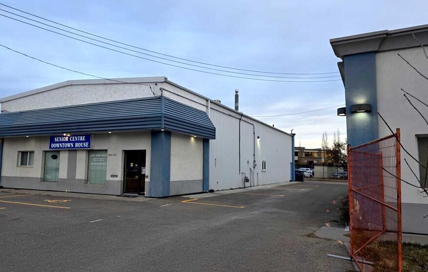 More Photos Of , Red Deer General Retail For Sale