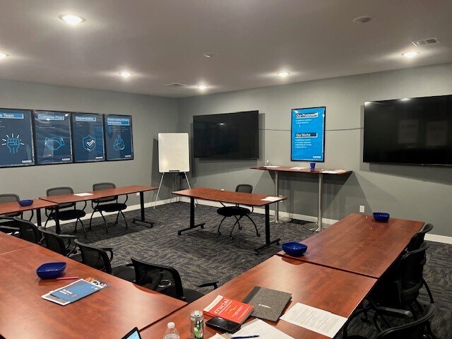 More Photos Of 26071 Brower Cir, Hartford Warehouse For Sale