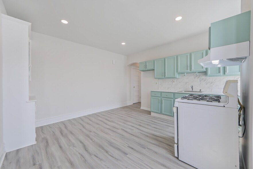 More Photos Of 326-328 Kearny Ave, Kearny Storefront Retail Residential For Sale