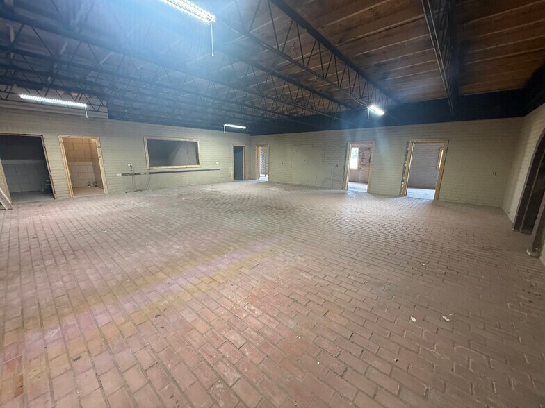 More Photos Of 6255 Bataan Memorial W, Las Cruces General Retail For Sale