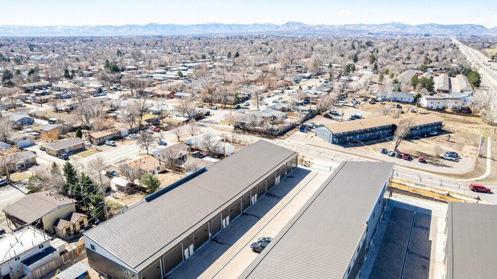 More Photos Of 560-580 Ames St, Lakewood Self Storage For Sale