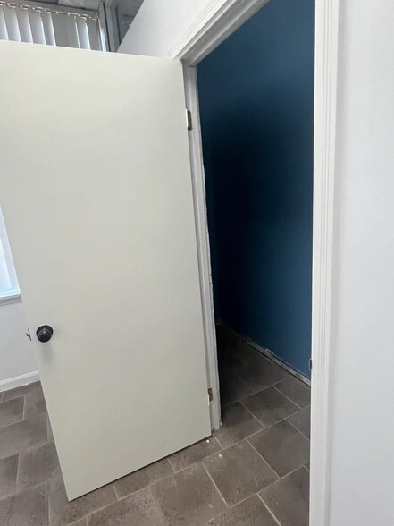 More Photos Of 5245 W Diversey Ave, Chicago Industrial For Sale