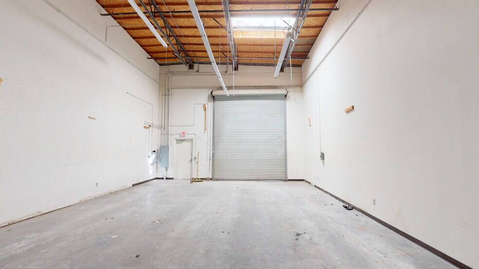 More Photos Of 29033 Avenue Sherman, Valencia Loft Creative Space For Lease