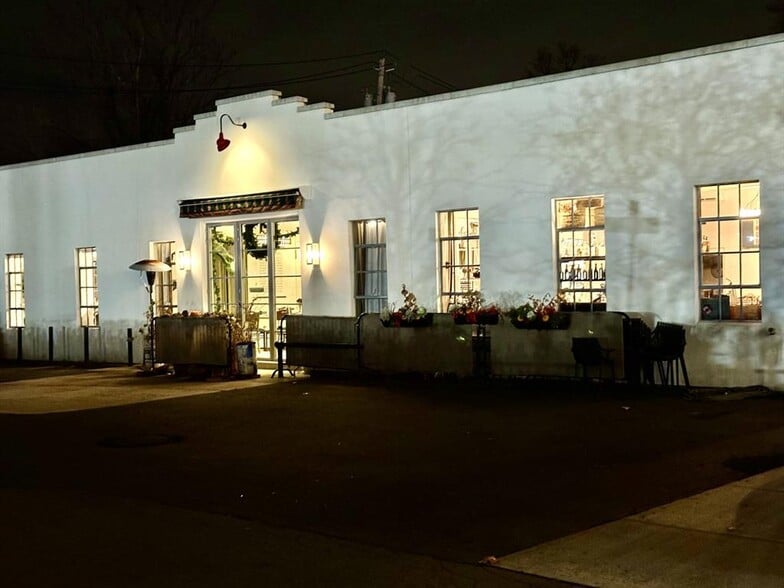 More Photos Of 505 Piermont Ave, Piermont Restaurant For Sale