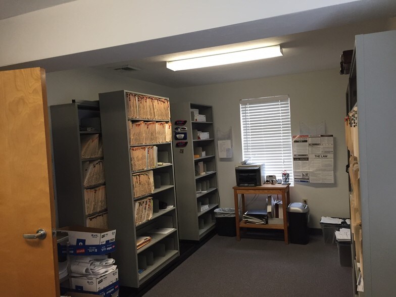 More Photos Of 100 Smithfield Ave, Pawtucket Medical For Sale