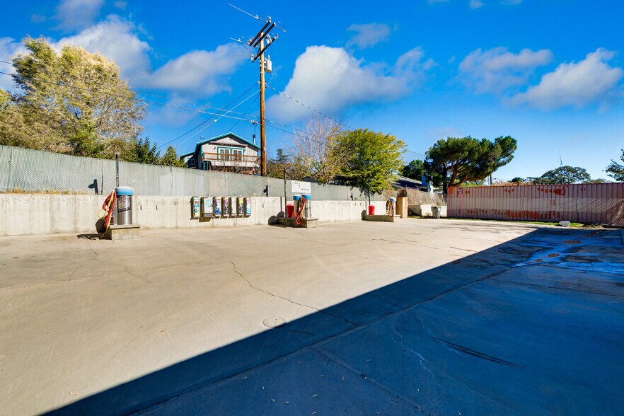 More Photos Of 3101 Mt Pinos Way, Frazier Park Specialty For Sale