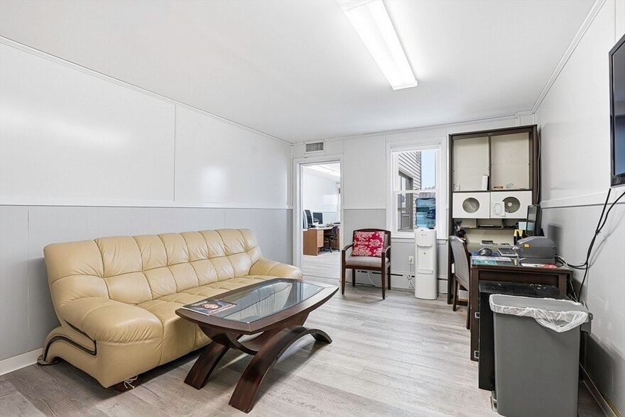More Photos Of 10-16 South St, Westborough Office For Sale