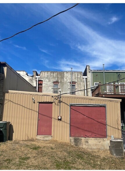 More Photos Of 145 E Main St, Sedan General Retail For Sale