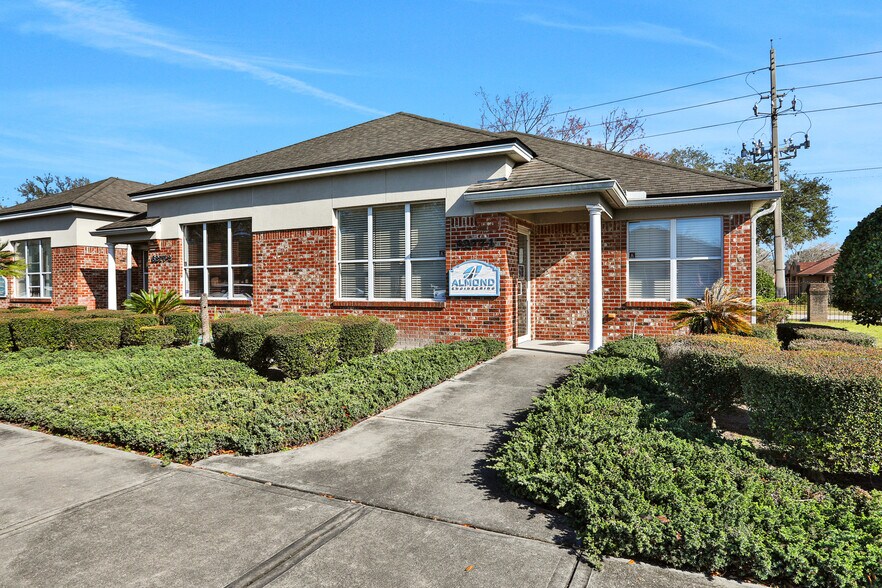 Primary Photo Of 6277 Dupont Station Ct, Jacksonville Medical For Lease