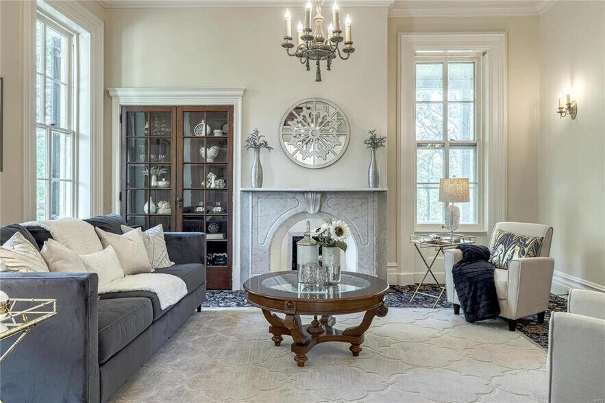 More Photos Of 11475 Lilac Ave, Saint Louis Specialty For Sale