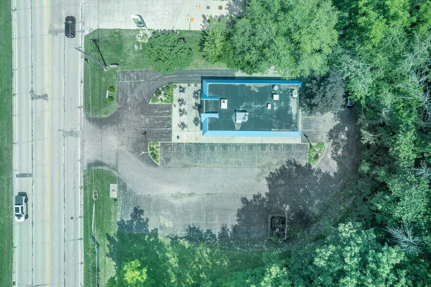 More Photos Of 6115 US Highway 51, McFarland Fast Food For Sale