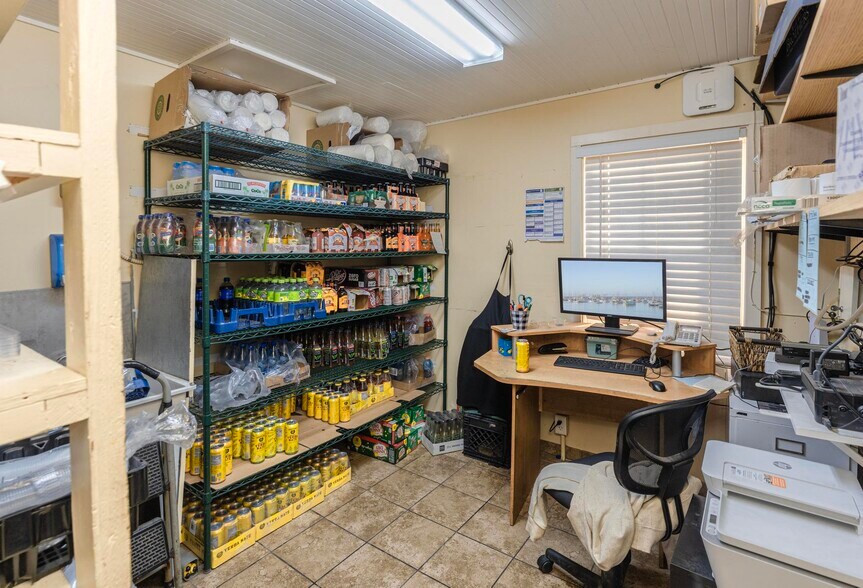 More Photos Of 7921 Moss Landing Rd, Moss Landing Restaurant For Sale