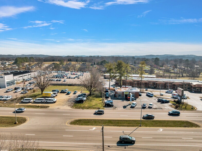 More Photos Of 1210 Nashville Hwy, Columbia Storefront Retail Office For Sale
