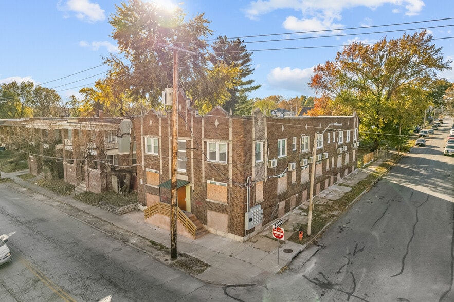 More Photos Of 622 Hardesty Ave, Kansas City Apartments For Sale