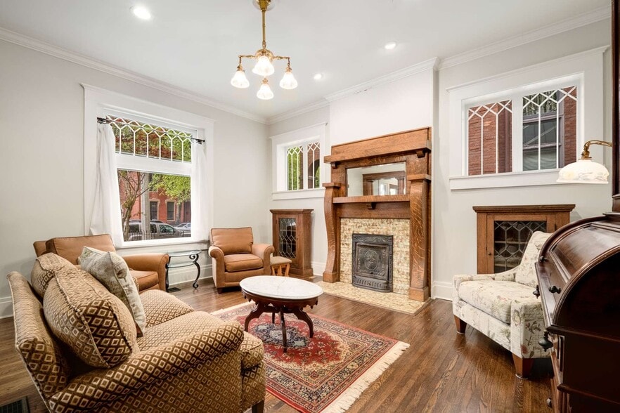 More Photos Of 1308 6th Ave N, Nashville Office Residential For Sale