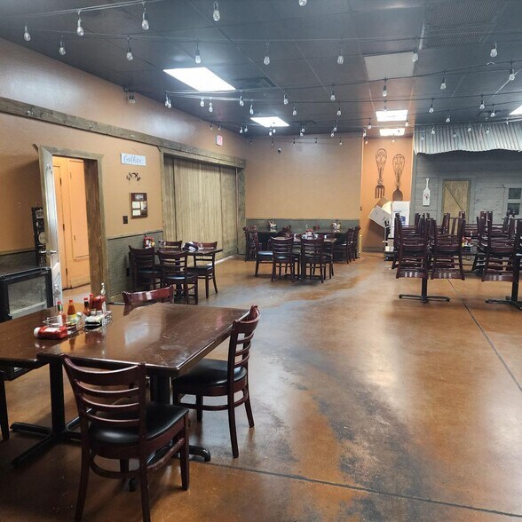 More Photos Of 13025 W Rancho Santa Fe Blvd, Avondale Freestanding For Lease