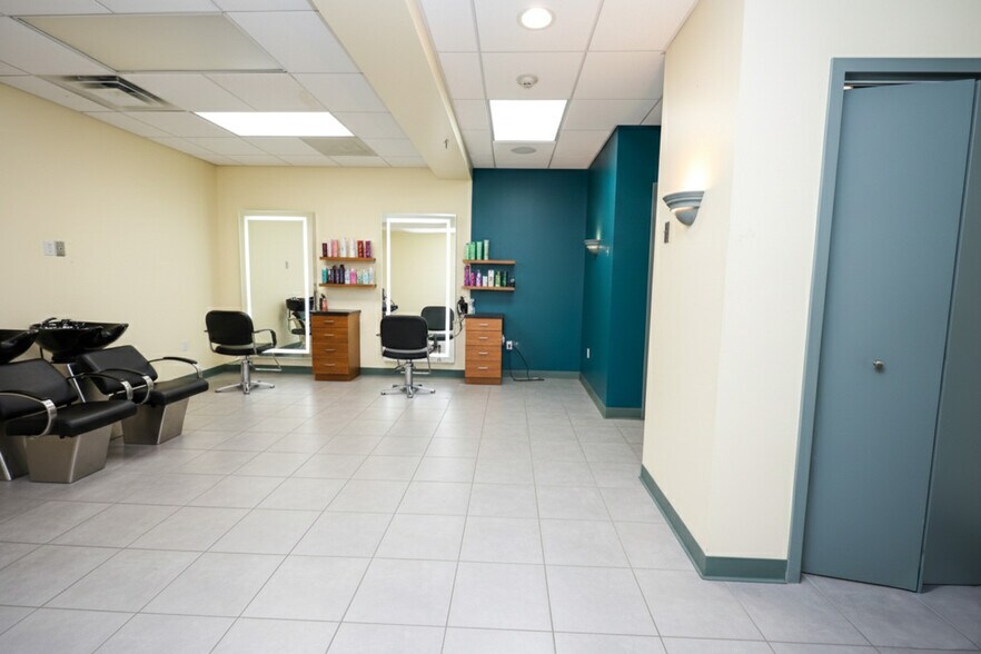 More Photos Of 19-23 Park St, Stoughton Office For Lease