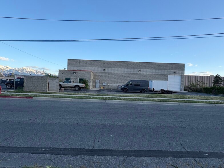 More Photos Of 38 E Guest Ave, Salt Lake City Warehouse For Sale
