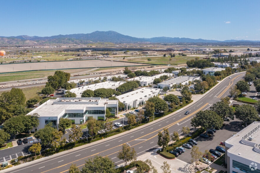 More Photos Of 188 Technology Dr, Irvine Research And Development For Lease