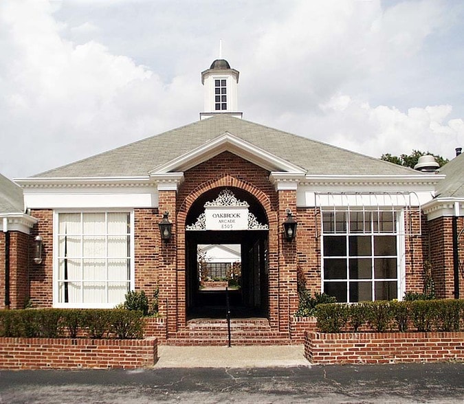 More Photos Of 8505 Delmar Blvd, University City Office For Lease