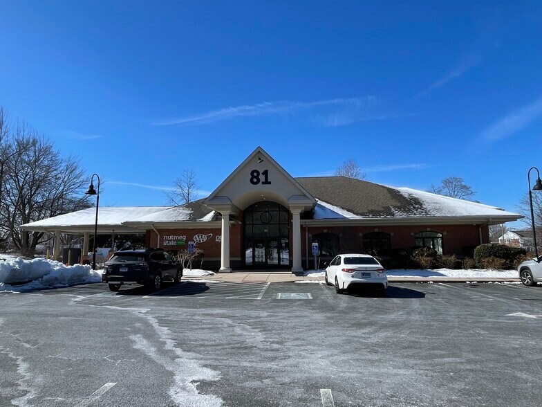 More Photos Of 81 House St, Glastonbury General Retail For Sale
