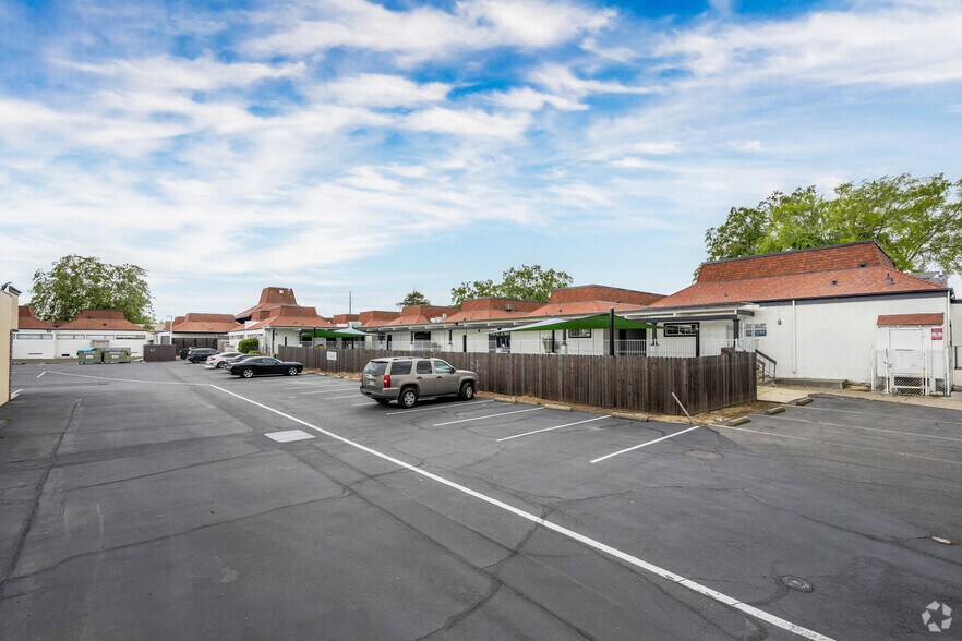 More Photos Of 1355 Florin Rd, Sacramento Medical For Sale