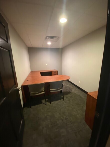 More Photos Of 3215 W College Ave, Appleton Freestanding For Lease