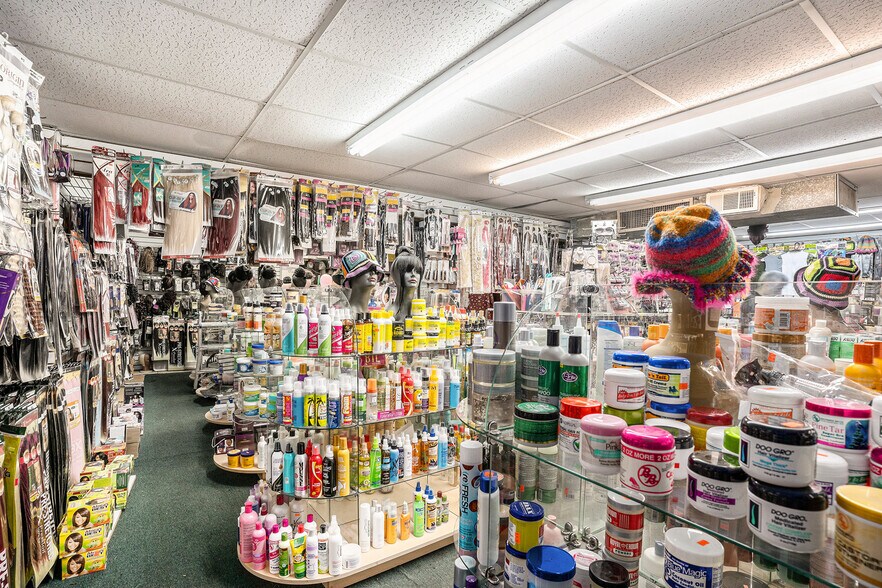 More Photos Of 1206 Joseph E Boone Blvd NW, Atlanta Freestanding For Sale