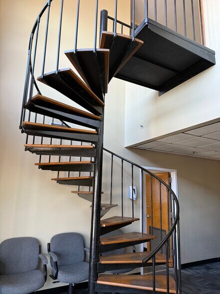 More Photos Of 1200 Conroy Pl, Easton Office For Lease