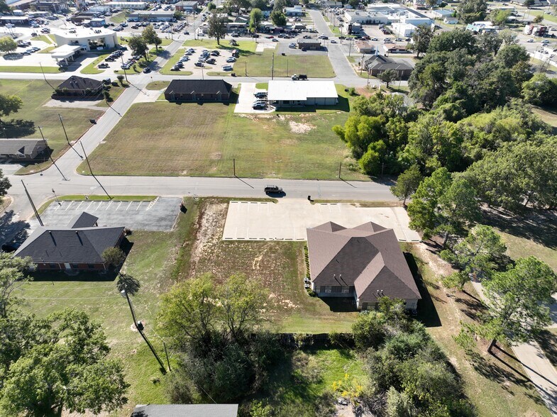 More Photos Of 359 N Cypress St, Gilmer Land For Sale