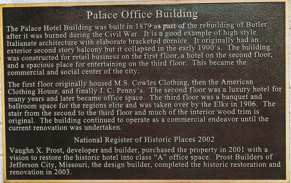 More Photos Of 2-4 W Ohio St, Butler Office For Sale