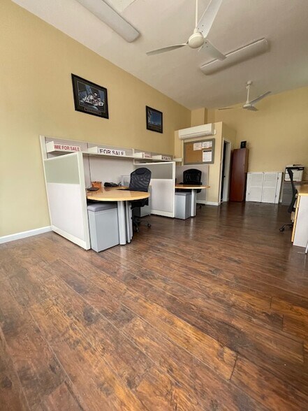 More Photos Of 121-123 Winthrop St, Medford Office For Sale