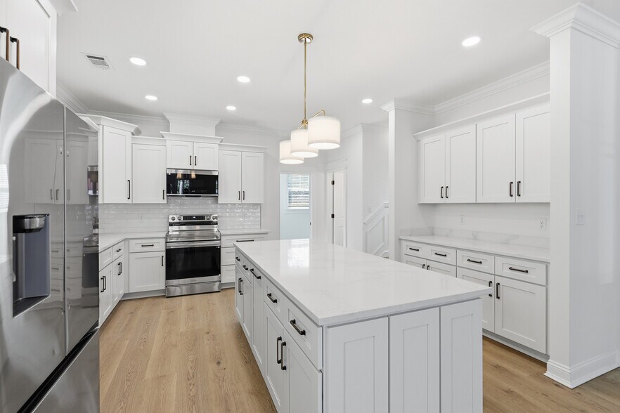 More Photos Of , Savannah Specialty For Sale