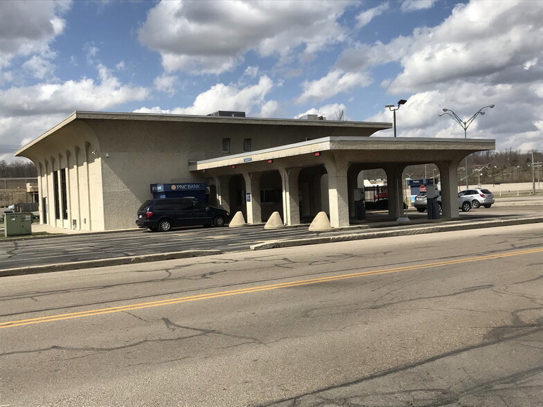 Primary Photo Of 1500 Upper Valley Pike, Springfield Bank For Sale