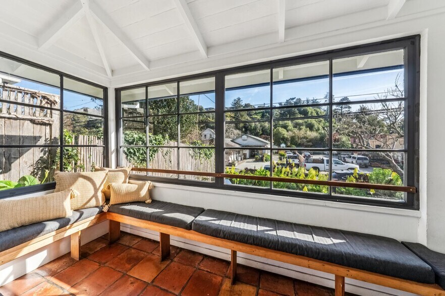 More Photos Of 11 Wharf Rd, Bolinas General Retail For Sale