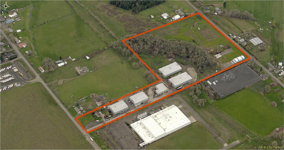 More Photos Of 5355 Gaffin Rd SE, Salem Warehouse For Sale