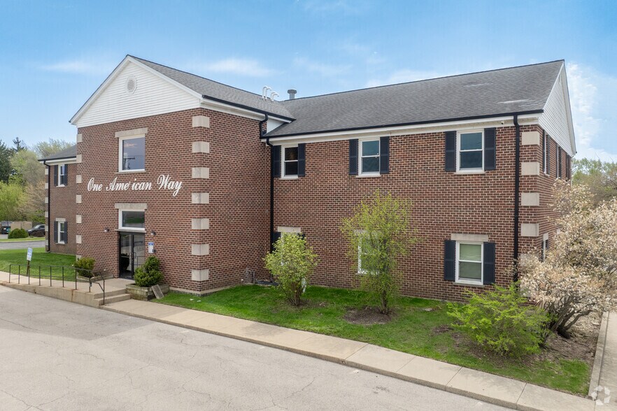 More Photos Of 1 American Way, Elgin Medical For Sale