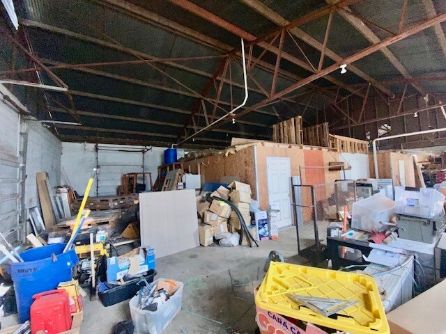 More Photos Of 115 Nehi Cir, Mccomb Industrial For Sale