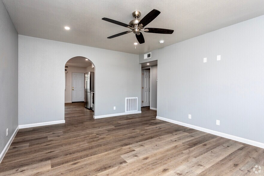 More Photos Of 1223 N Sylmar Ave, Fresno Apartments For Sale