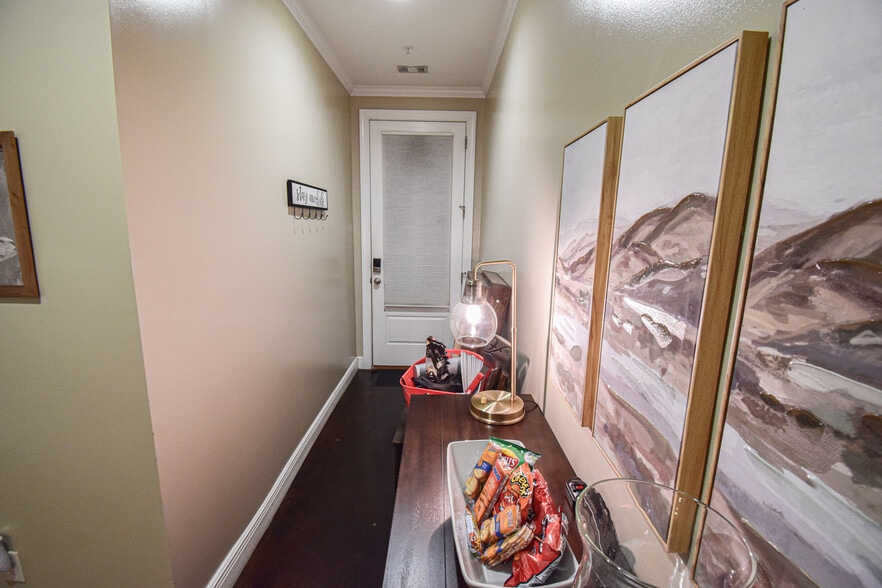 More Photos Of , Tuscaloosa Unknown For Sale