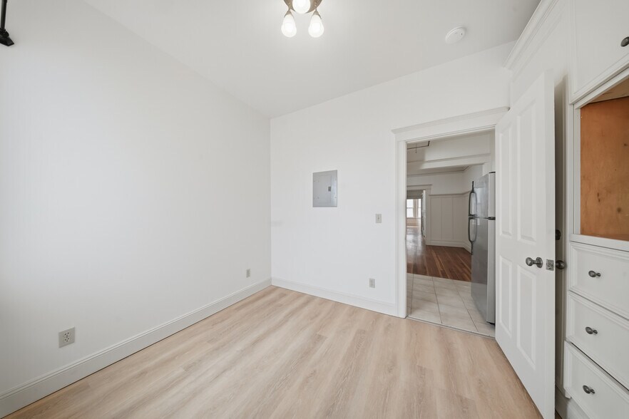More Photos Of 561 Minna St, San Francisco Multifamily For Sale
