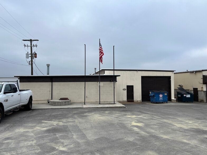 Primary Photo Of 5049 S 2700 W, Roy Warehouse For Lease