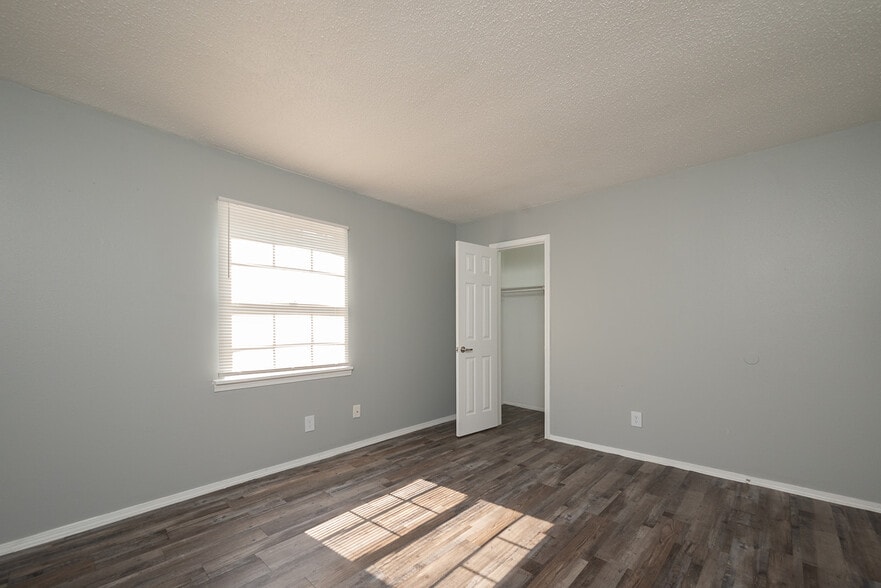 More Photos Of 1707 Arrowhead Rd, North Little Rock Apartments For Sale