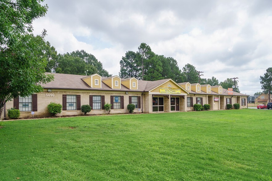 More Photos Of 5090 Millbranch Rd, Memphis Office For Sale