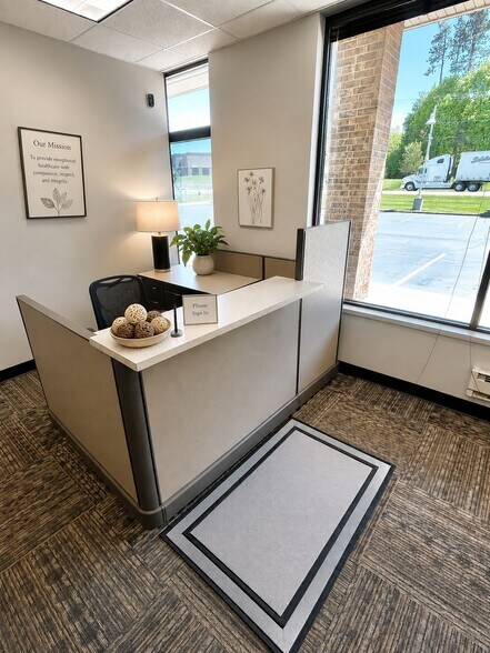 More Photos Of 1125 E Michigan Ave, Battle Creek Unknown For Lease