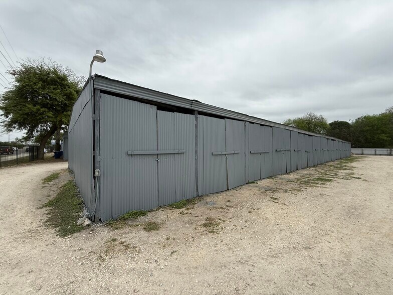 More Photos Of 4930 Callaghan Rd, San Antonio Self Storage For Sale