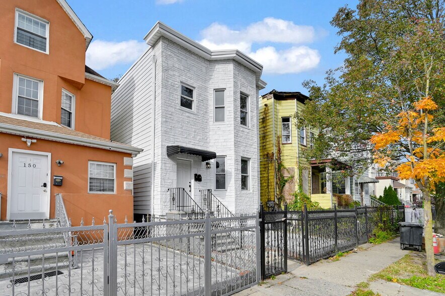 More Photos Of 148 S 13th Ave, Mount Vernon Apartments For Sale