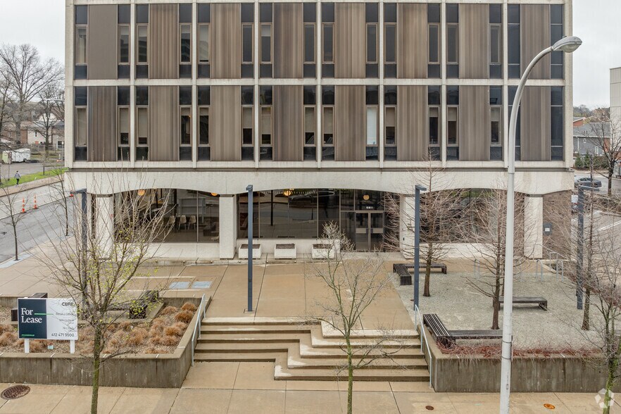 More Photos Of 224 N Euclid Ave, Pittsburgh Office For Lease